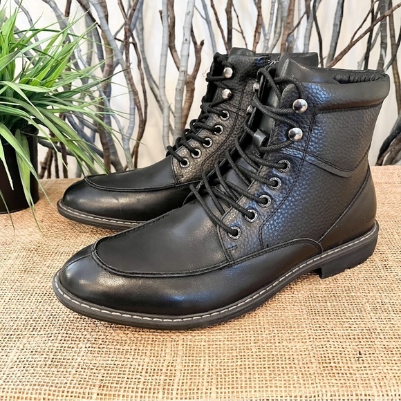 NEW Mark Nason Men’s Lace Up Black Boots Size 8 - Picture 1 of 13